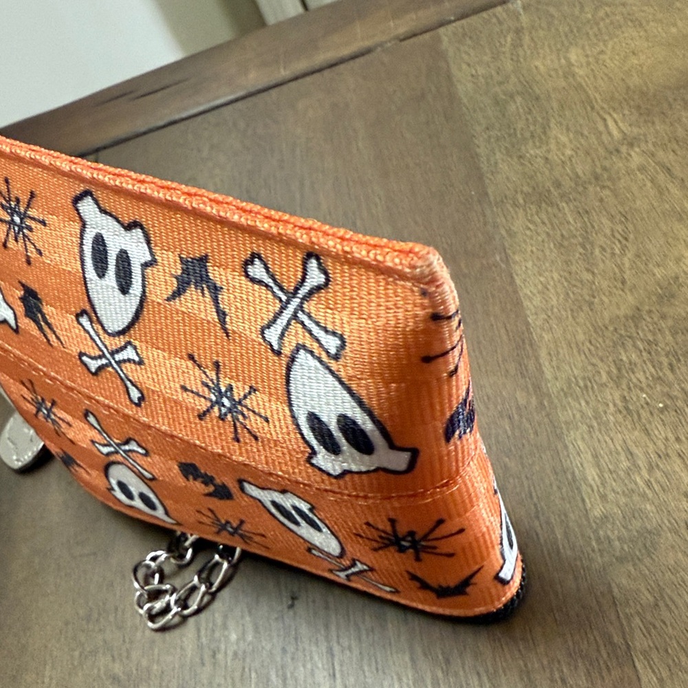 Harveys Nightmare Before Christmas Zero Coin Purse - Picture 8 of 8